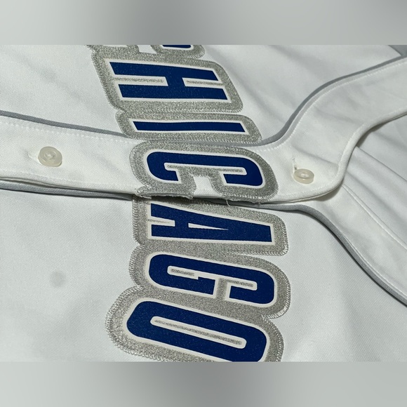 Chicago Cubs MLB Women's Fan Jersey Size Large Majestic - Picture 4 of 5